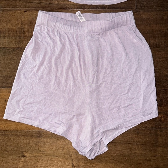 SKIMS SLEEP SHORT LIMITED EDITION: IRIS MICA XS - Picture 8 of 15